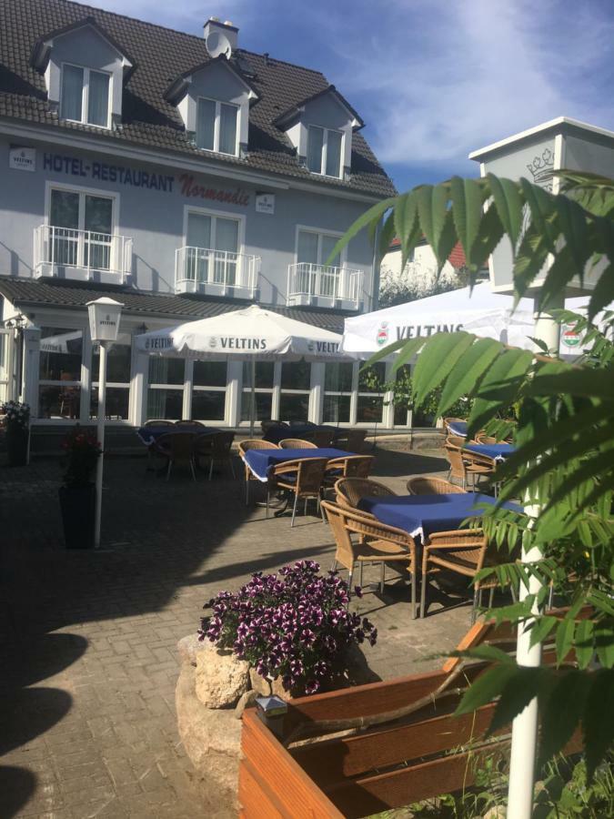 Hotel Restaurant Normandie Schildow Kültér fotó