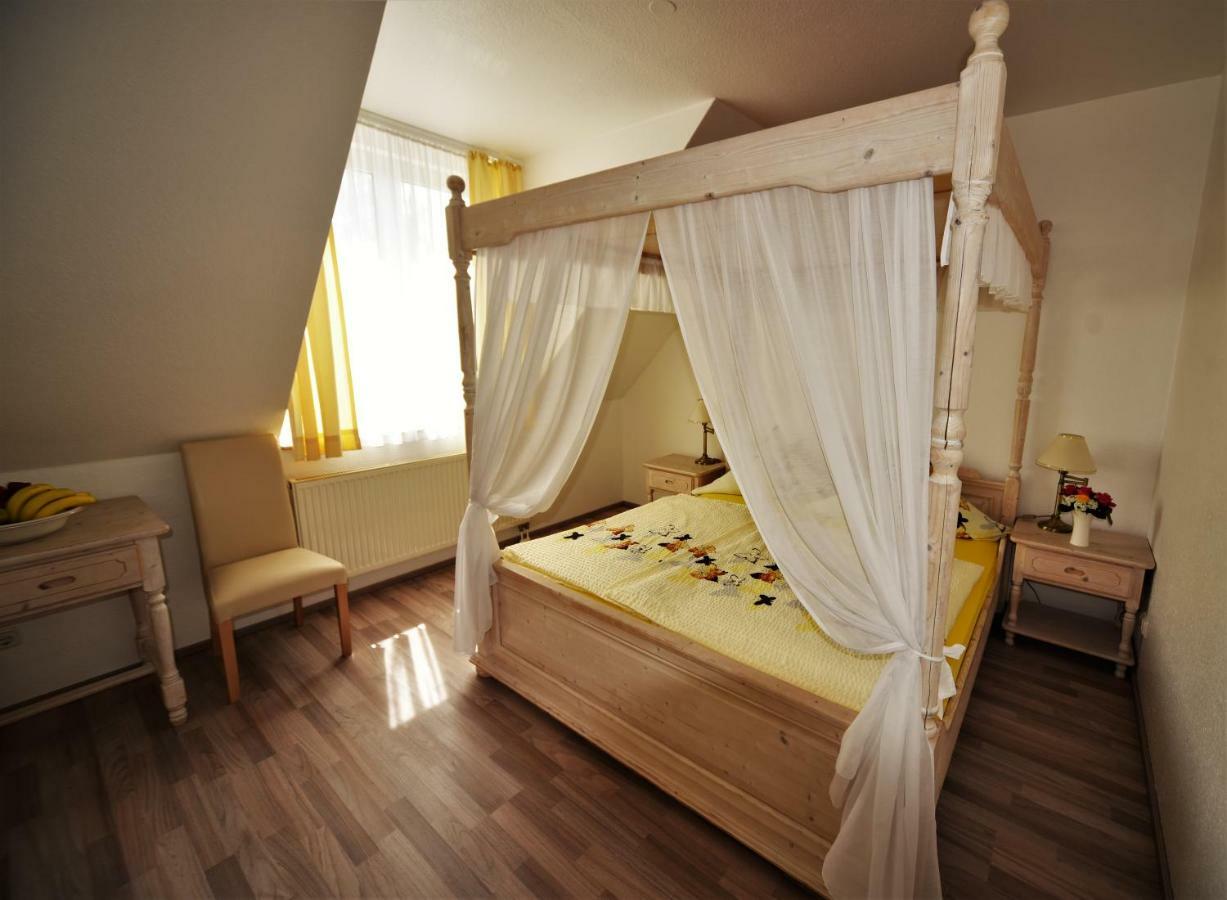Hotel Restaurant Normandie Schildow Kültér fotó